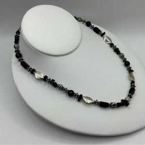 Avenue-Black and Silver Beaded Necklace